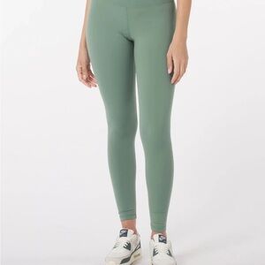 Glyder Sage Green Leggings